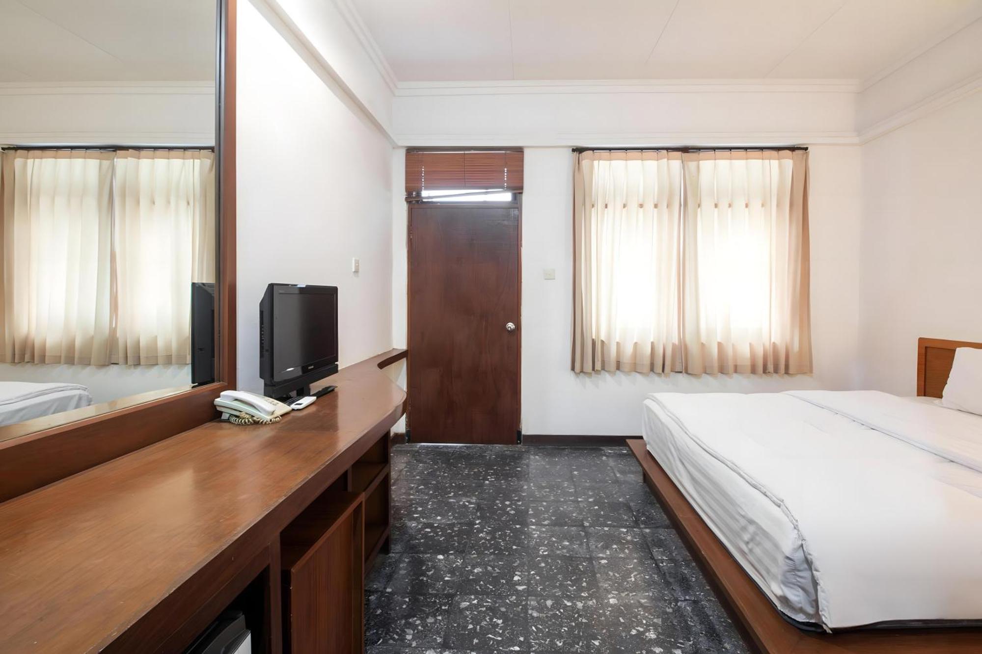 Capital O 93809 Wida Hotel Legian  Exterior photo